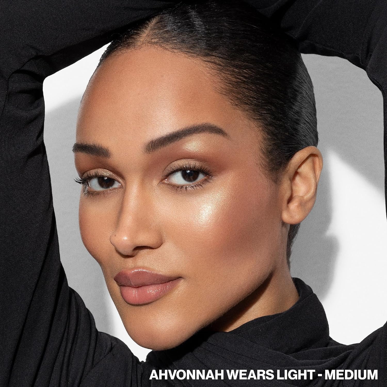Smashbox The Cali Contour Palette | Six-Shade Contour Kit with Highlighter, Bronzer and Blush to add Dimension + Glow